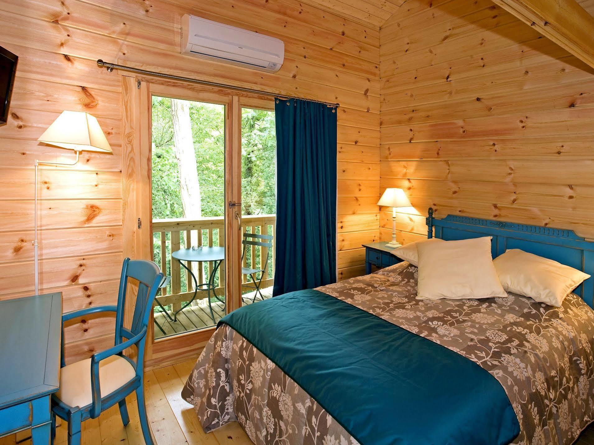 Les Grands Frenes Bed & Breakfast Plaine-de-Walsch Exterior photo